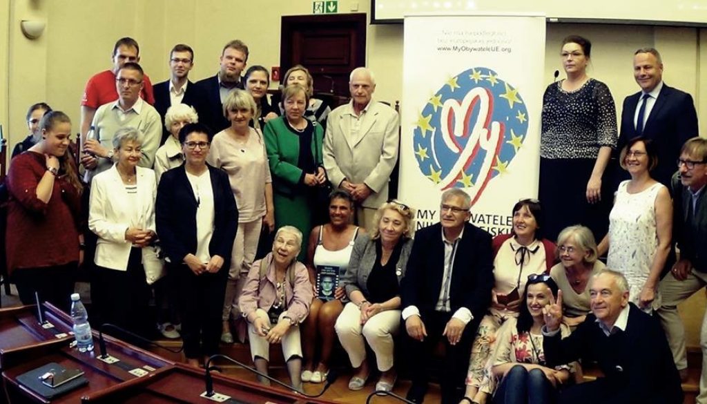 01843C18-3157-4AB4-8BD9-5BB87574B06D