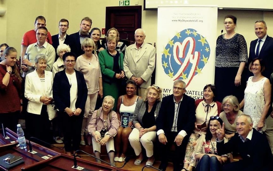 01843C18-3157-4AB4-8BD9-5BB87574B06D