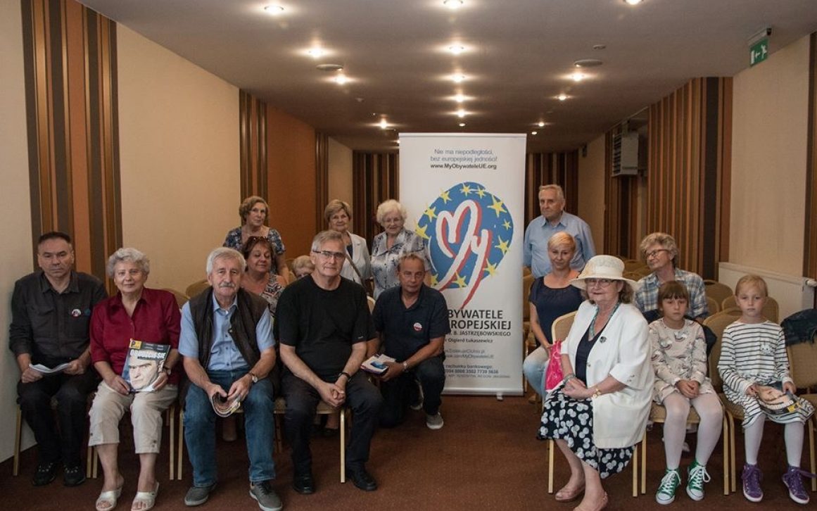 E4A76663-A0AA-4A03-99F1-2B9059914593